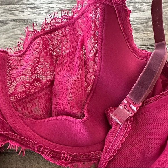 Victoria’s Secret 36D Dream Angels Burgundy Pink Lace Push Up Underwire Bra - Picture 5 of 6